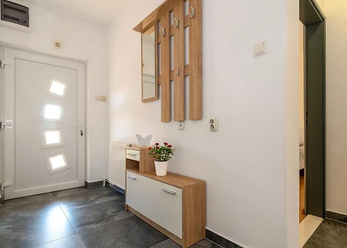 Vila Manda Adriatic Heated Pool Skradin