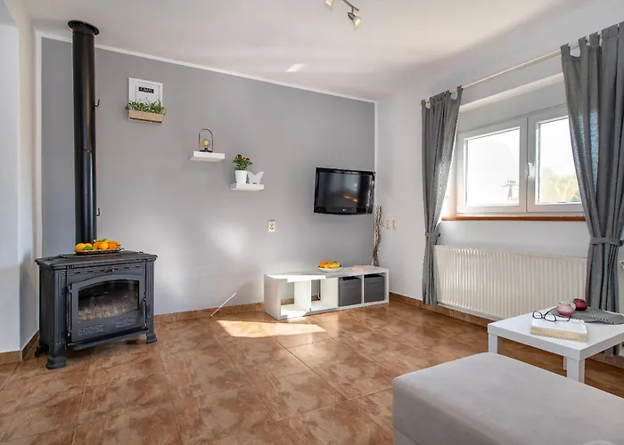 Vila Manda Adriatic Heated Pool *